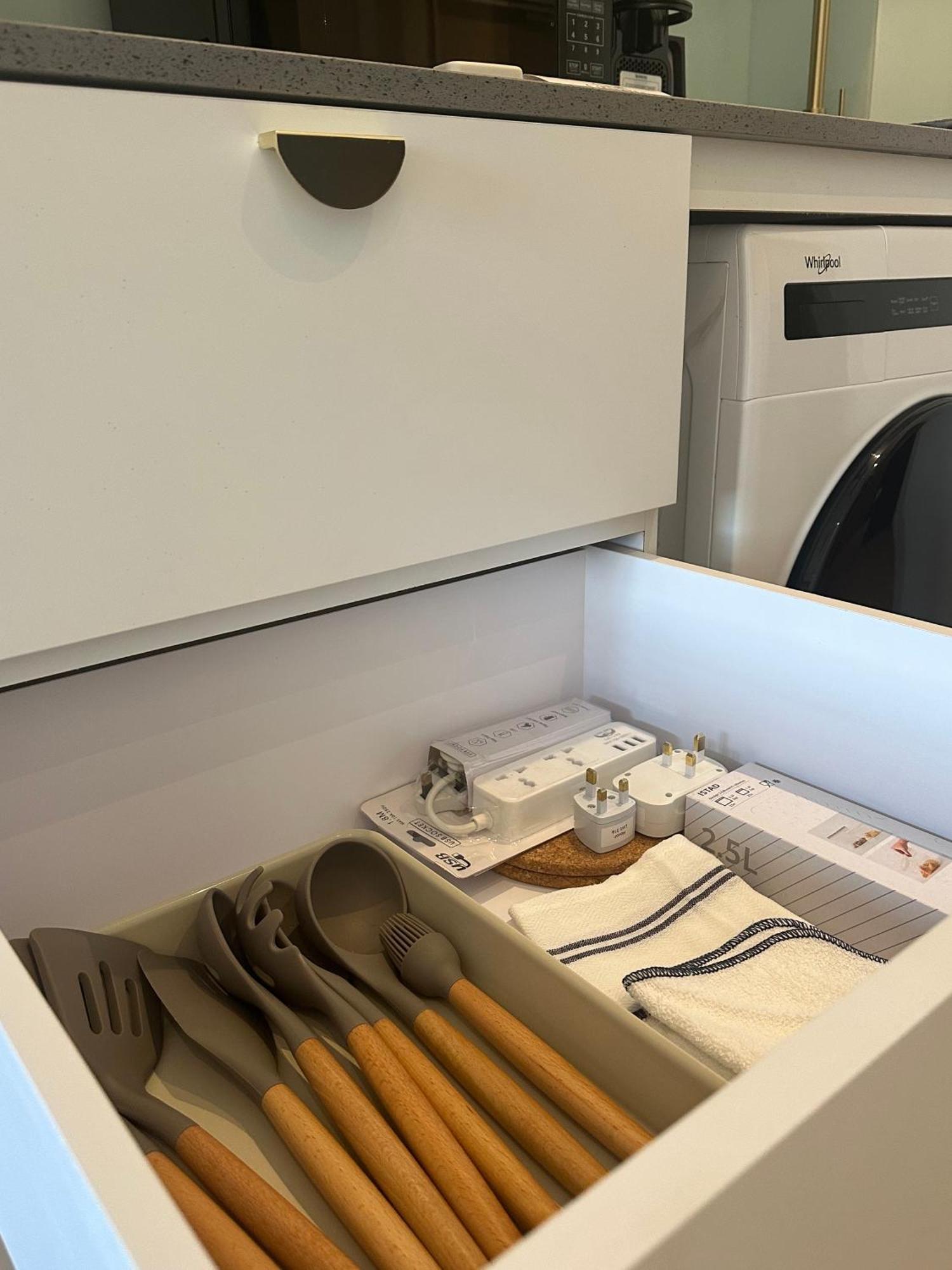 Bugis Hovoh Boutique Service Apt Сингапур Екстериор снимка